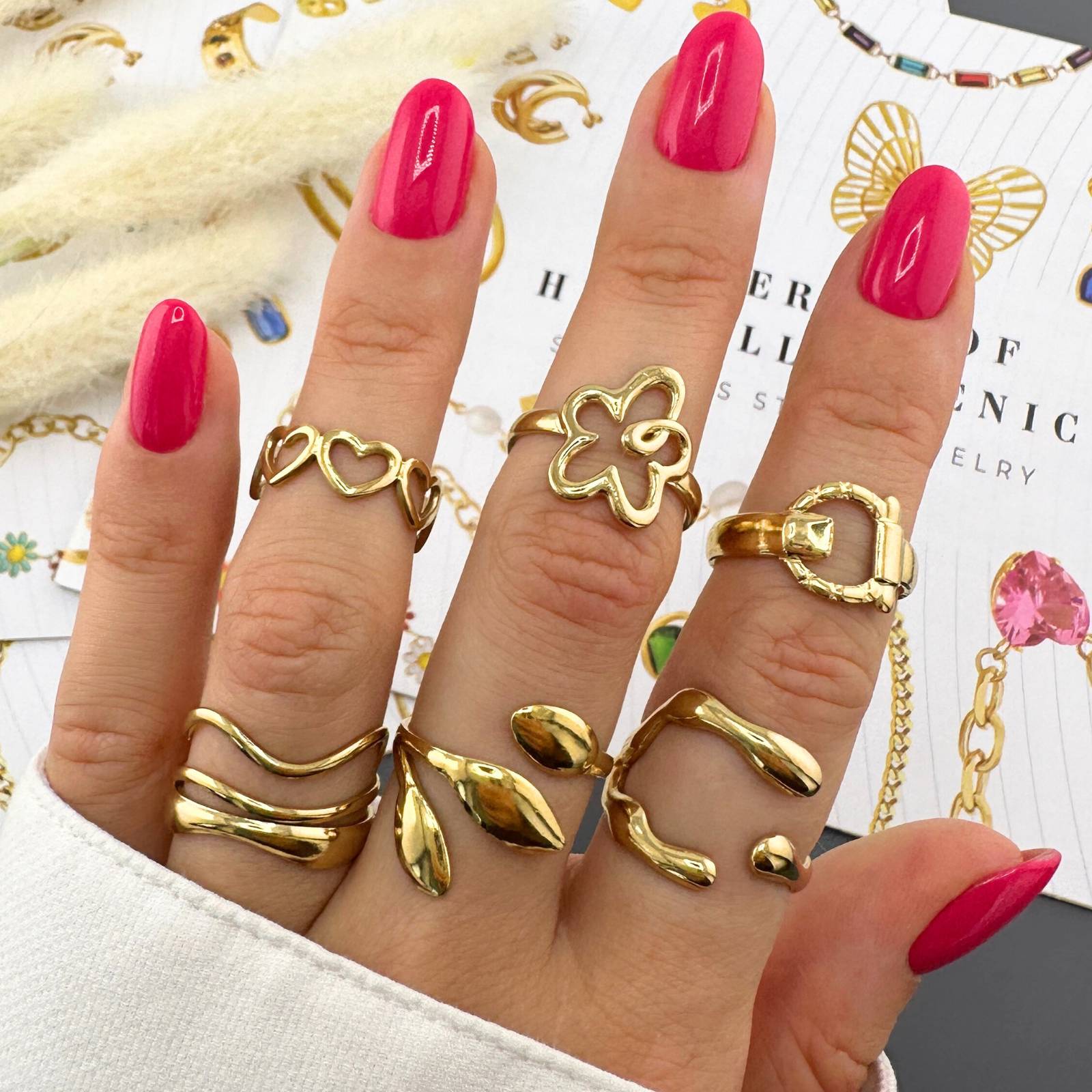 Hearts Ring, 18K Gold Plated Steel - FTM JEWELRY